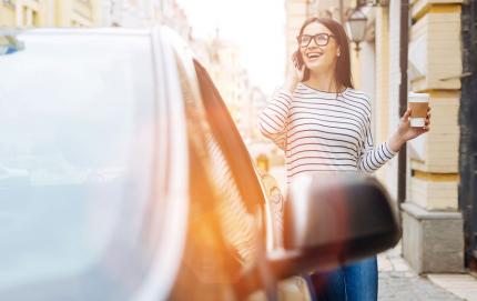 Sauber abstauben mit Shell CarWash: Gratis-Kaffee zu jeder Autowäsche